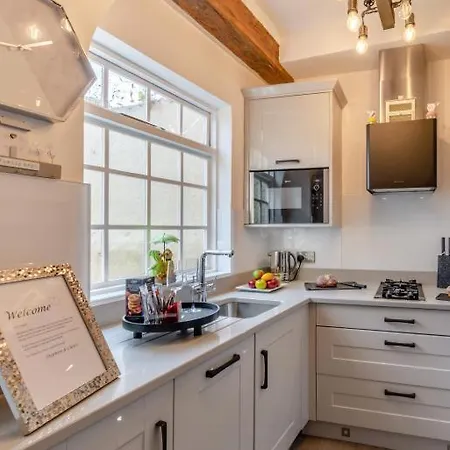 Castle Yard * 纳尔斯伯勒